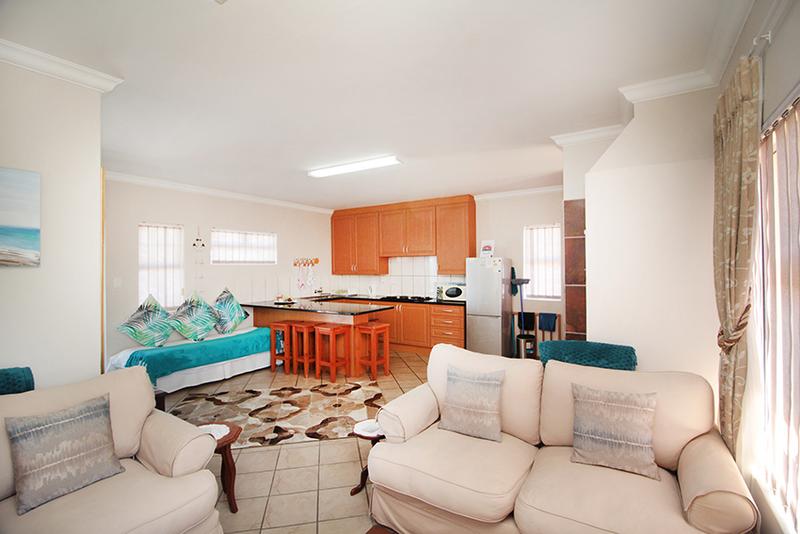5 Bedroom Property for Sale in Tergniet Western Cape